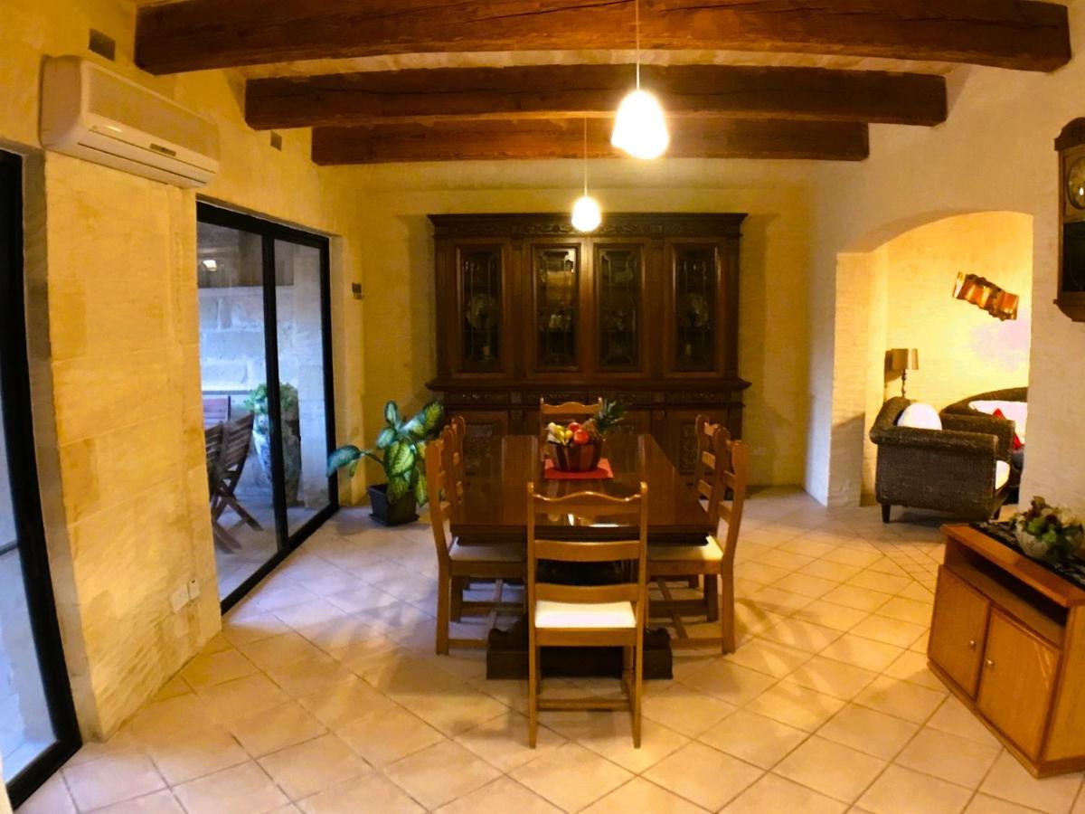 Ad Hoc B&B Il-Pergla Esterno foto
